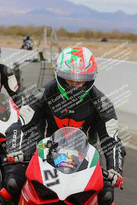 media/Mar-20-2023-Moto Forza (Mon) [[d0bbc59e78]]/Around the Pits/